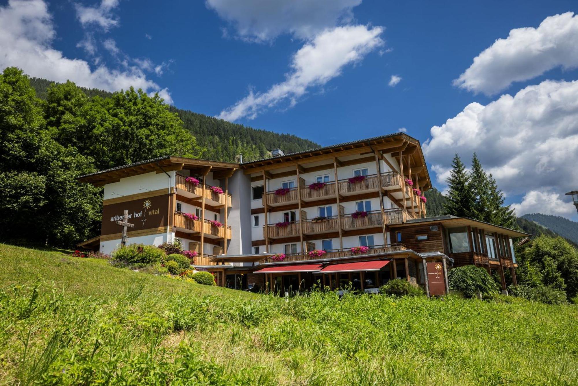 Arlbergerhof Vital Weissensee Dış mekan fotoğraf